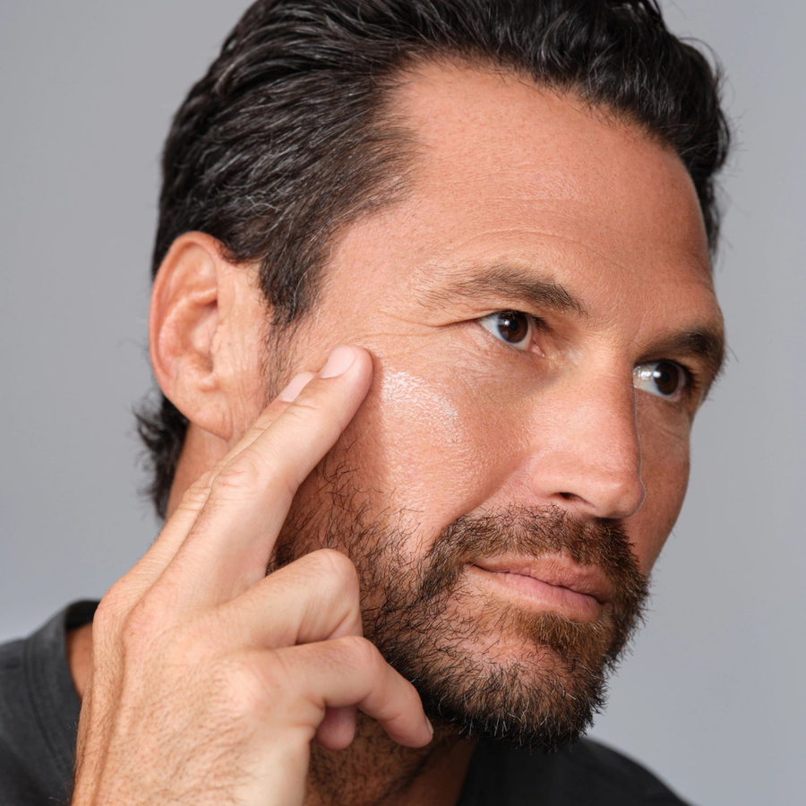 OMEN Serum anti-edad para Hombre